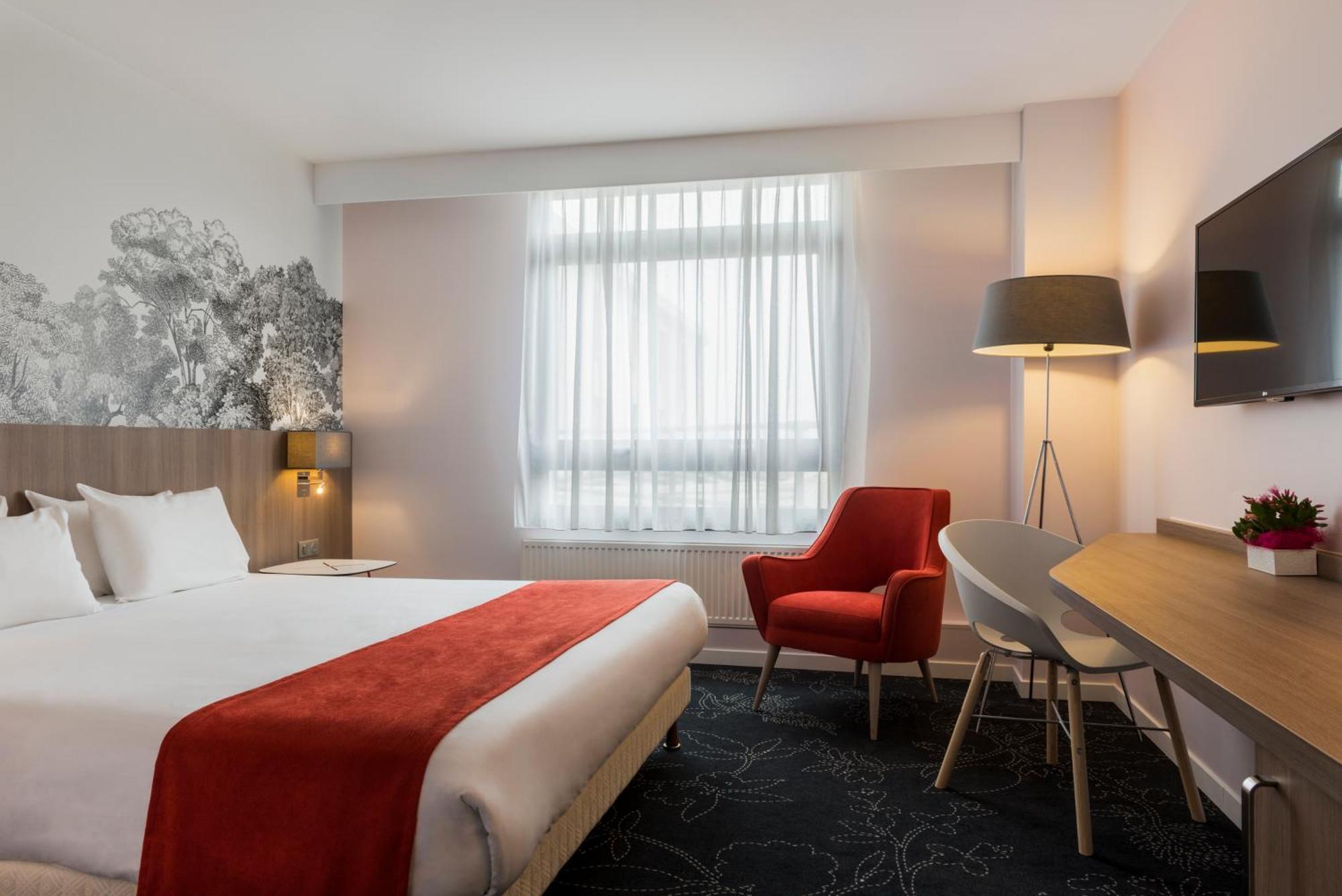 Holiday Inn Calais Coquelles By Ihg Exteriör bild